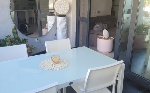 Magnifico apartamento en la lujosa urbanizacion Las Olas en Palm mar