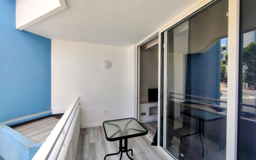 Bonito y reformado estudio en Golf del sur